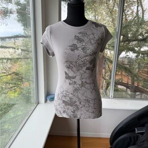 The LIMITED Women's Short Sleeve Graphic Tee, XS